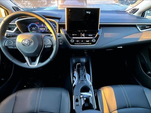 New 2026 Toyota Corolla XLE image 5