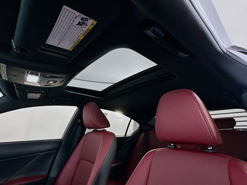 Used 2024 Lexus IS 350 F Sport RWD image 27