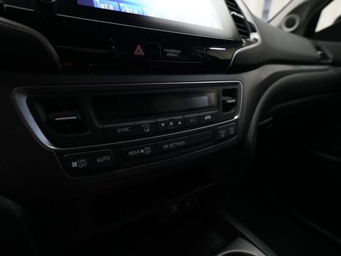 Used 2023 Honda Ridgeline Sport image 21