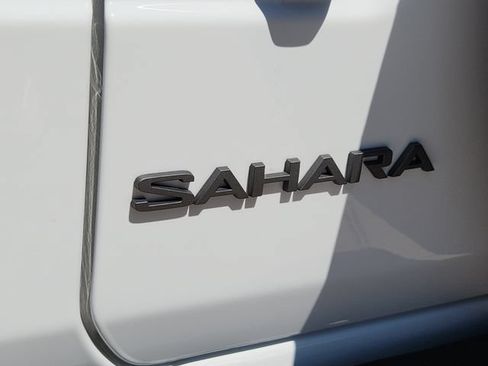 Certified 2026 Jeep Wrangler Unlimited Sahara AWD/4WD image 13