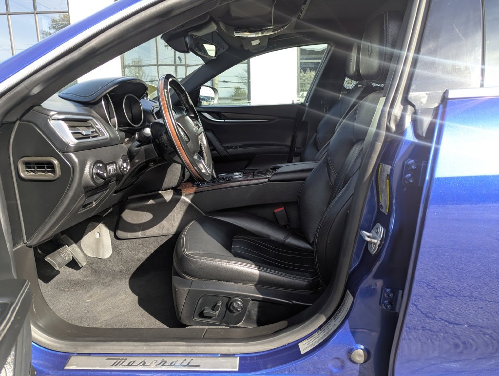 Used 2019 Maserati Ghibli S Q4 AWD/4WD image 13
