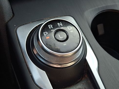 Used 2023 Ford Escape ST-Line Select AWD/4WD image 14
