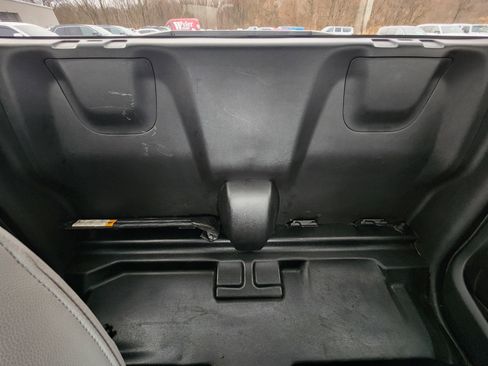 Used 2020 Chevrolet Colorado 2WD Extended Cab image 25