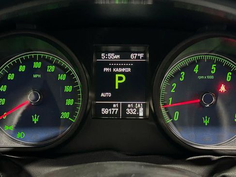 Used 2011 Maserati GranTurismo Convertible RWD image 19