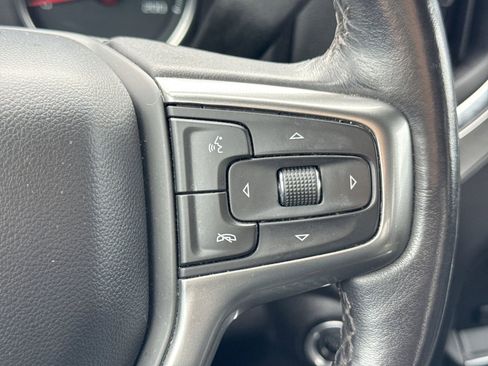 Used 2022 Chevrolet Silverado 1500 LT Trail Boss w/ Bed Protection Package AWD/4WD image 29