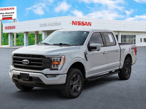 Used 2023 Ford F150 Lariat w/ Max Trailer Tow Package image 2