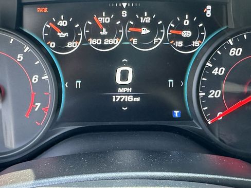 Used 2018 Chevrolet Camaro ZL1 RWD image 15