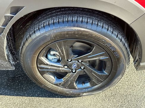 Certified 2025 Subaru Crosstrek 2.0i image 7