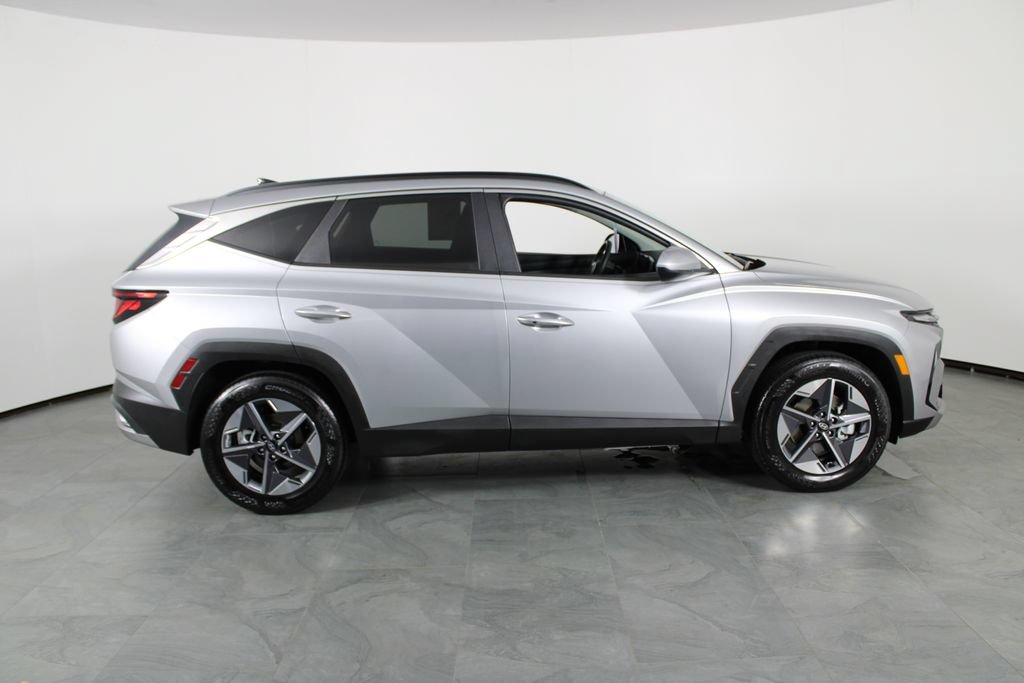 Certified 2026 Hyundai Tucson SEL Plus FWD image 12