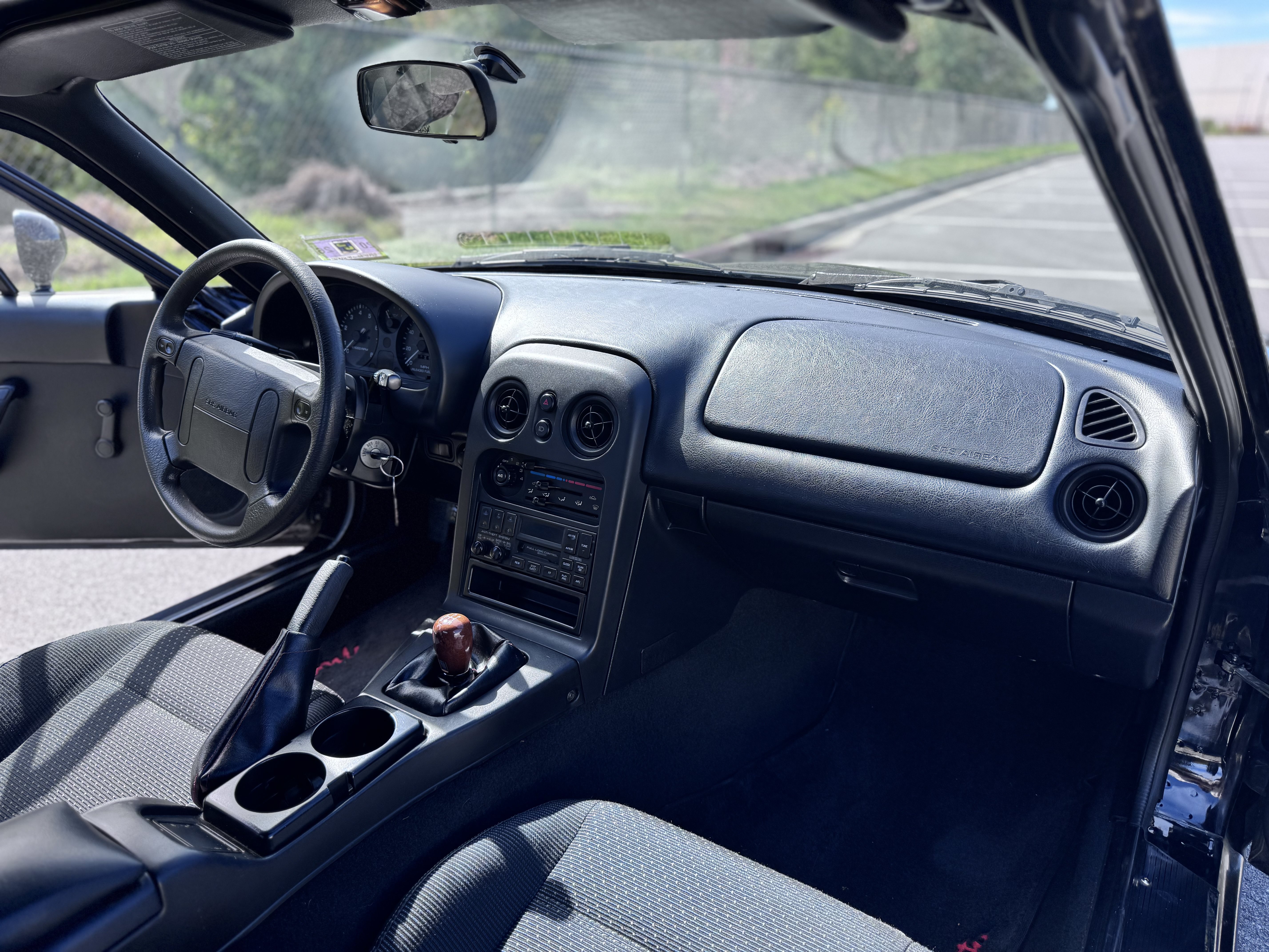 Used 1996 MAZDA MX-5 Miata RWD image 56