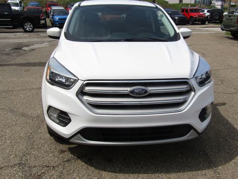 Used 2019 Ford Escape SE AWD/4WD image 5