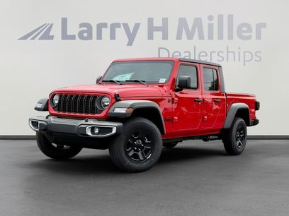 New 2025 Jeep Gladiator Sport
