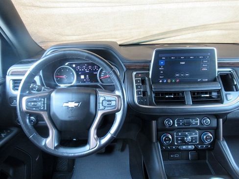 Used 2021 Chevrolet Suburban High Country image 19