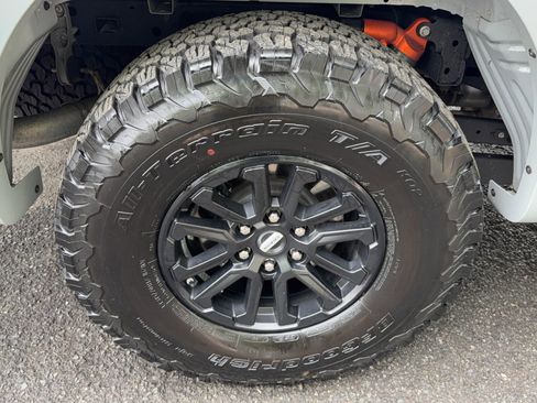 Used 2024 Ford F150 Raptor AWD/4WD image 8