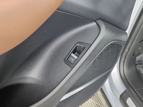 Certified 2022 Audi Q8 Premium Plus AWD/4WD image 18