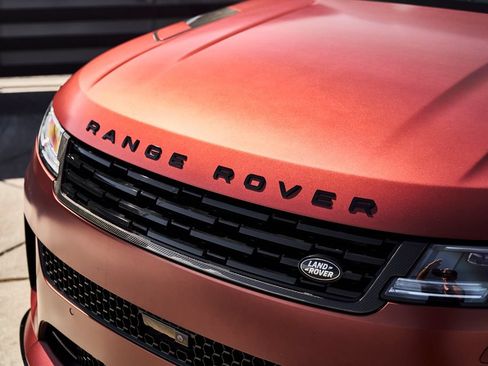 Used 2025 Land Rover Range Rover Sport SV Edition Two AWD/4WD image 7