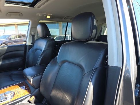 Used 2018 INFINITI QX80 4WD w/ Driver Assistance Package image 18