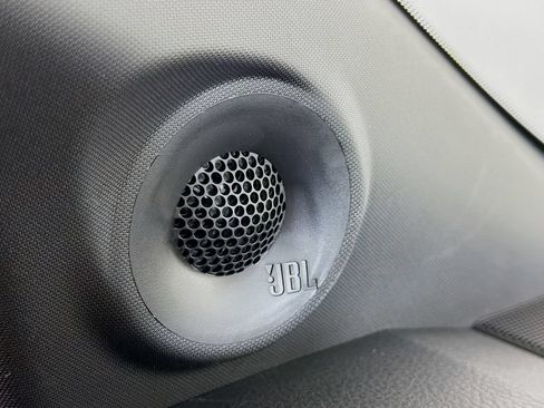 New 2026 Toyota Sienna Platinum AWD/4WD image 18