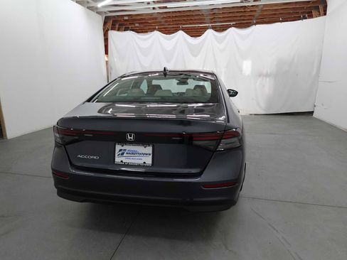 Used 2025 Honda Accord LX image 5