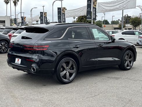 Used 2023 Genesis GV70 2.5T w/ Sport Prestige Package AWD/4WD image 3