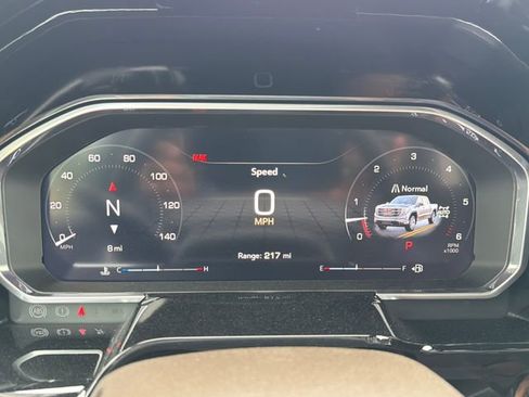 New 2026 GMC Sierra 1500 SLT AWD/4WD image 11