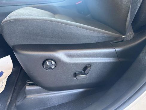 Certified 2024 Dodge Durango GT image 29