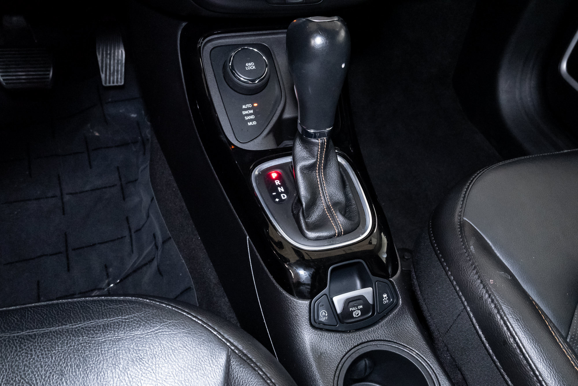 Used 2019 Jeep Compass Limited AWD/4WD image 16