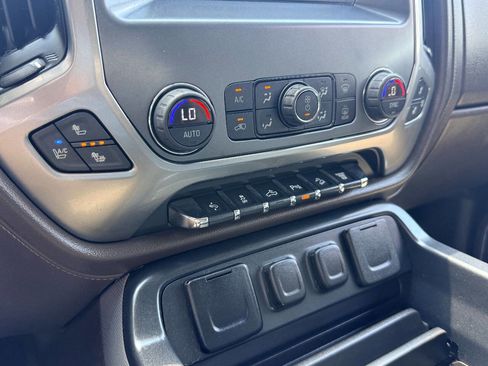 Used 2015 Chevrolet Silverado 2500 LTZ w/ Duramax Plus Package AWD/4WD image 29