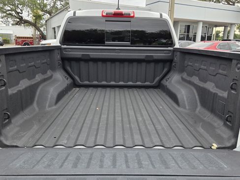 Certified 2024 Chevrolet Colorado LT w/ LT Convenience Package AWD/4WD image 17