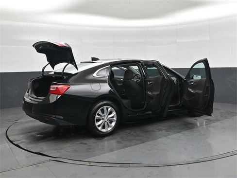 Used 2024 Chevrolet Malibu LT image 46