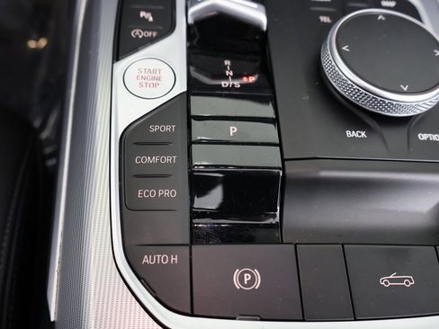 Used 2024 BMW 430i xDrive Convertible w/ Premium Package image 4