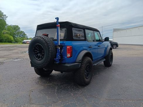 Used 2023 Ford Bronco 4-Door w/ Sasquatch Package AWD/4WD image 5