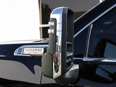 Used 2024 GMC Sierra 2500 Denali w/ Denali Reserve Package AWD/4WD image 39