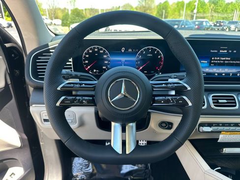 New 2026 Mercedes-Benz GLS 450 4MATIC image 26