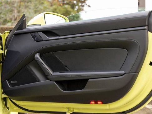 Certified 2025 Porsche 911 Carrera 4 GTS image 67