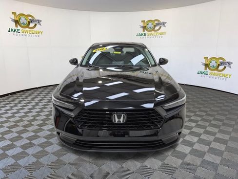 Used 2023 Honda Accord LX image 3