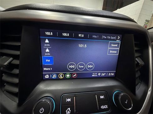 Used 2023 GMC Acadia SLE w/ Driver Convenience Package image 16