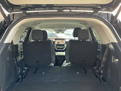 Used 2026 Ford Explorer Active AWD/4WD image 50