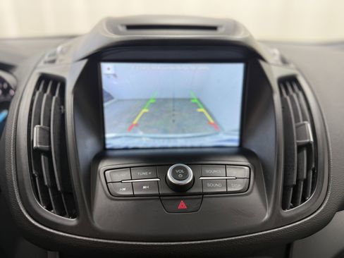 Used 2018 Ford Escape SE w/ SE Sync 3 Package image 17