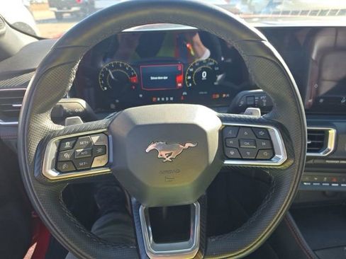 Used 2025 Ford Mustang GT Premium RWD image 15