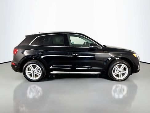 New 2024 Audi Q5 e Premium image 8