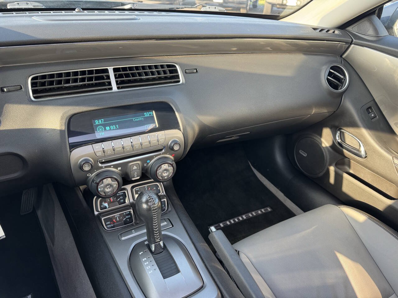 Used 2010 Chevrolet Camaro LT RWD image 25
