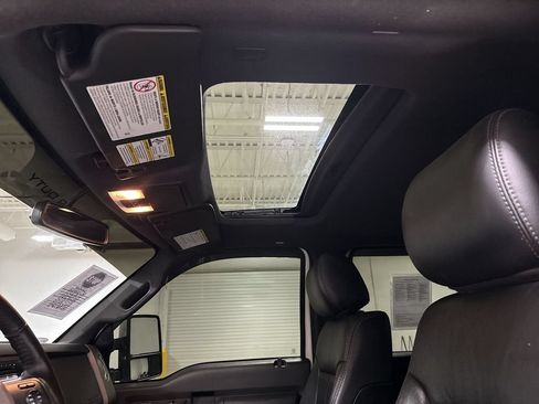 Used 2012 Ford F250 Lariat w/ Lariat Ultimate Pkg AWD/4WD image 20