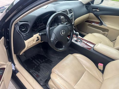 Used 2008 Lexus IS 250 AWD image 9