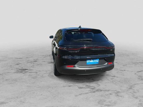 New 2025 Dodge Hornet GT image 7