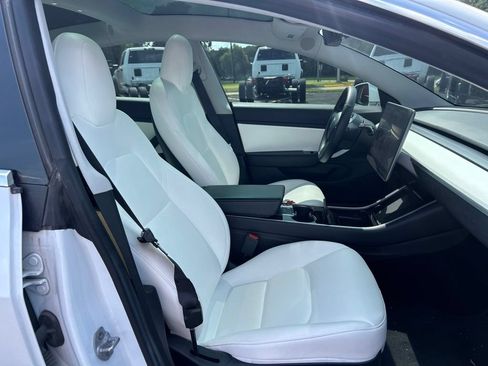 Used 2019 Tesla Model 3 Long Range AWD/4WD image 7