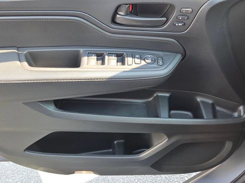Used 2025 Honda Odyssey Sport-L image 30