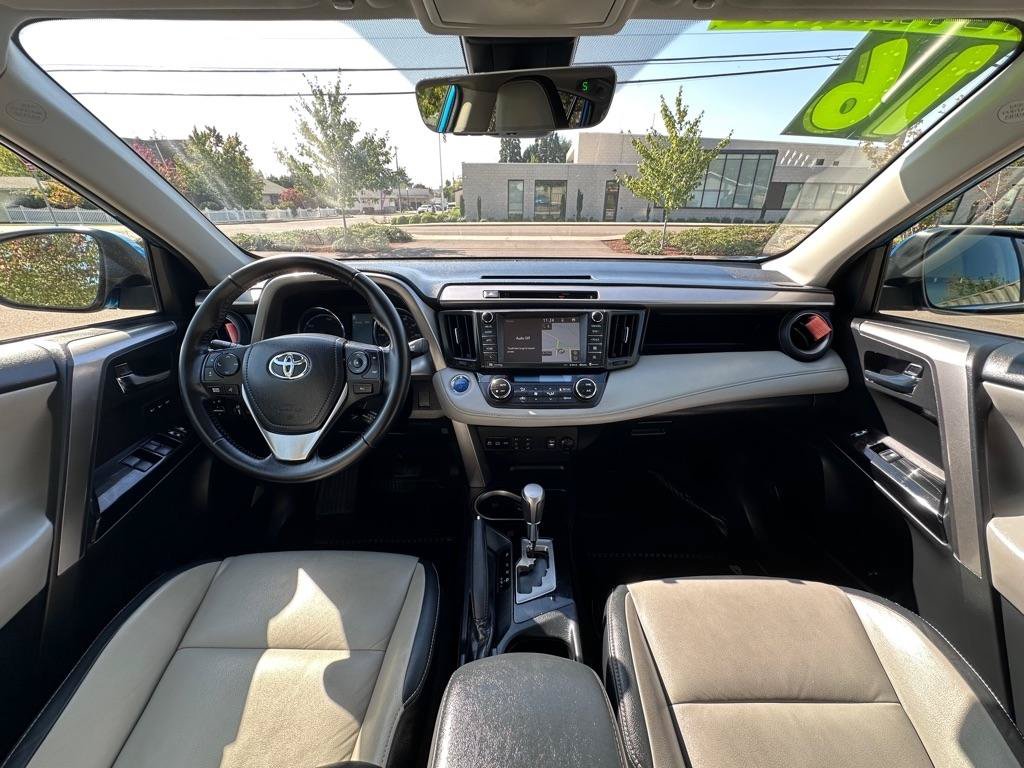 Used 2016 Toyota RAV4 Limited AWD/4WD image 13