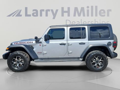 Used 2018 Jeep Wrangler Unlimited Rubicon AWD/4WD image 2