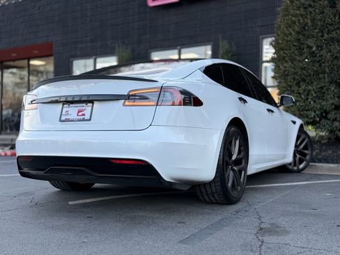 Used 2021 Tesla Model S Plaid image 13